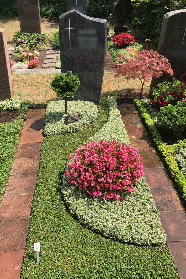 Dauergrabpflege